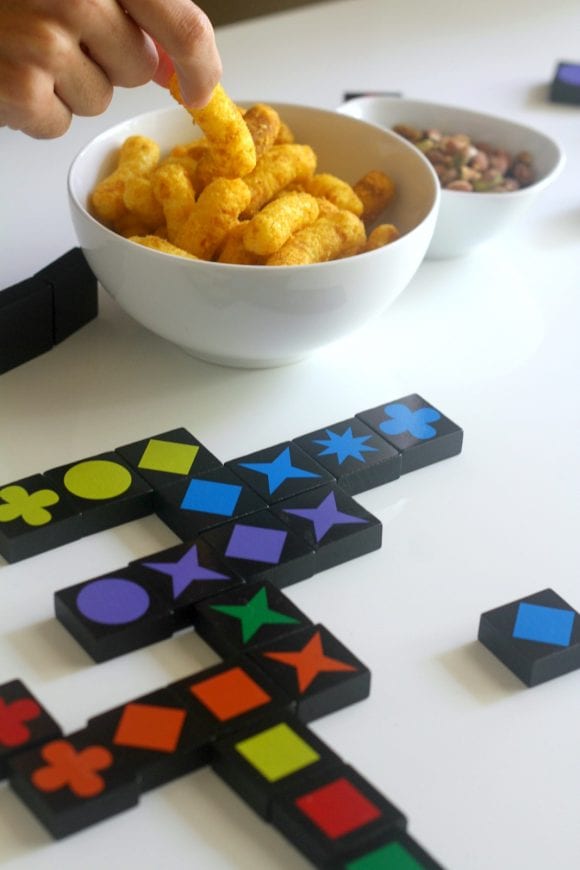 Tips on Throwing a Game Night Party | CatchMyParty.com