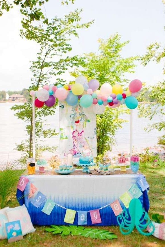 Pastel Mermaid Party | CatchMyParty.com