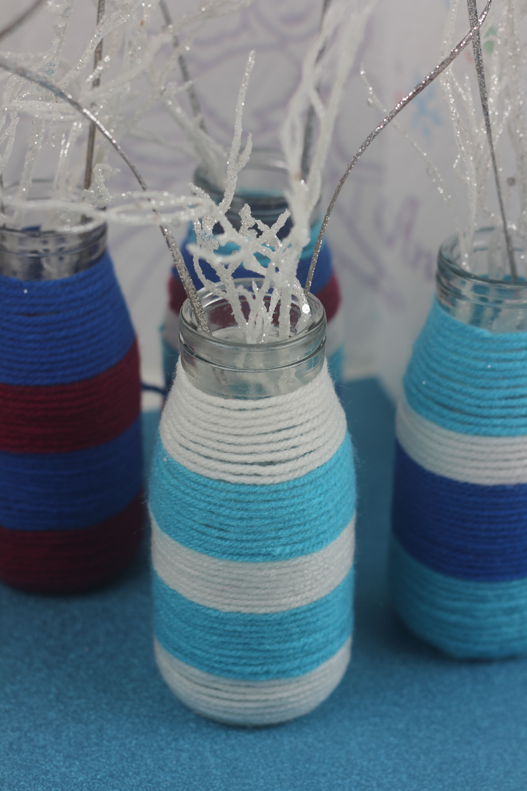 disneyfrozenyarnwrappedbottlescenterpiece30 The Catch My Party