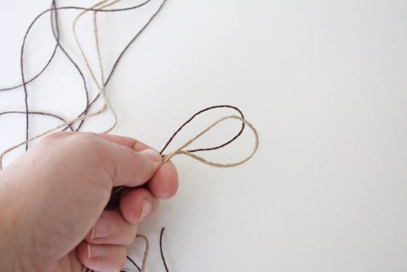 Moana Necklace - Tying a knot | CatchMyParty.com