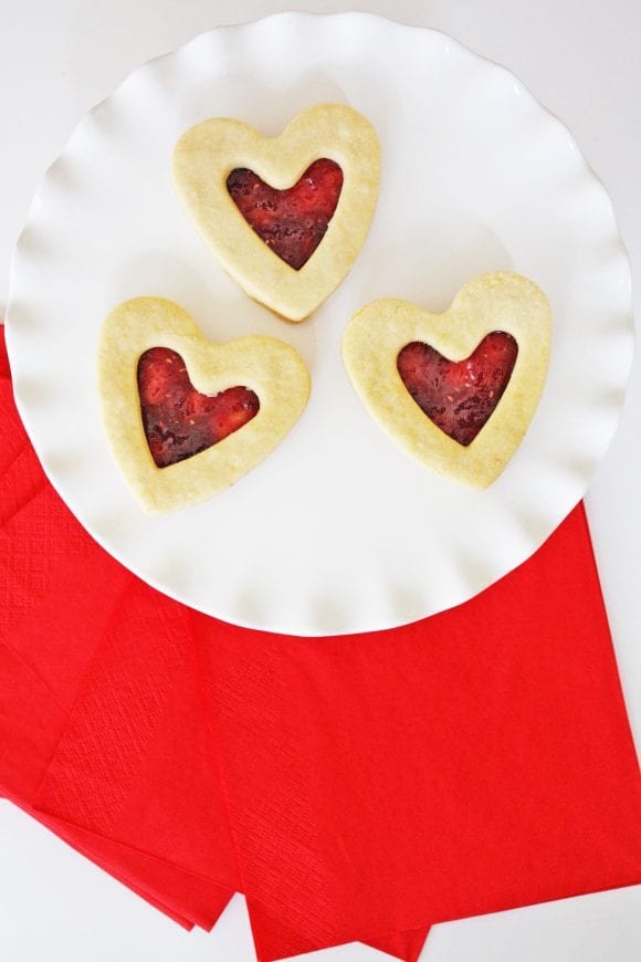 Delcious Linzer Cookies Recipe | Catchmyparty.com