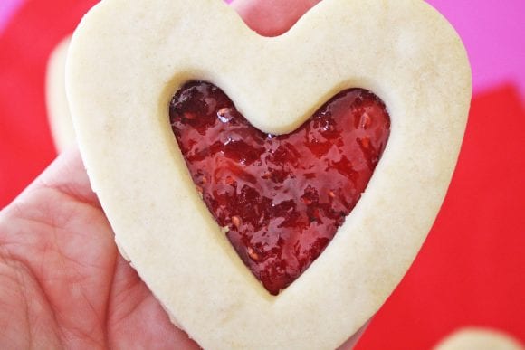 Delcious Linzer Cookies Recipe | Catchmyparty.com