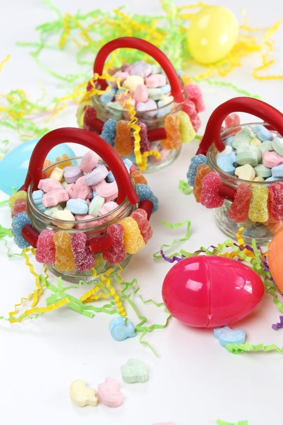 SweetTARTS Mason Jar Candy Easter Baskets DIY | CatchMyParty.com