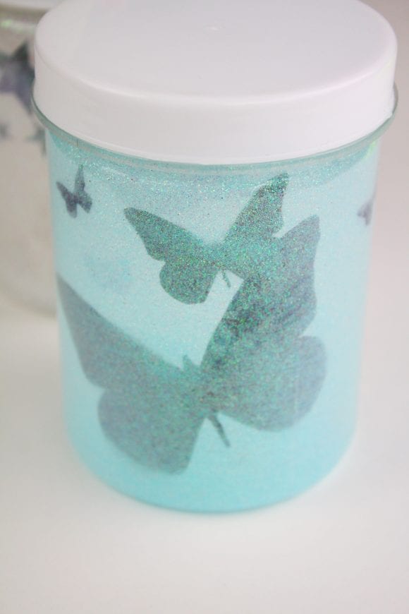 Silhouettes Glued on the Jar Perfectly | CatchMyParty.com