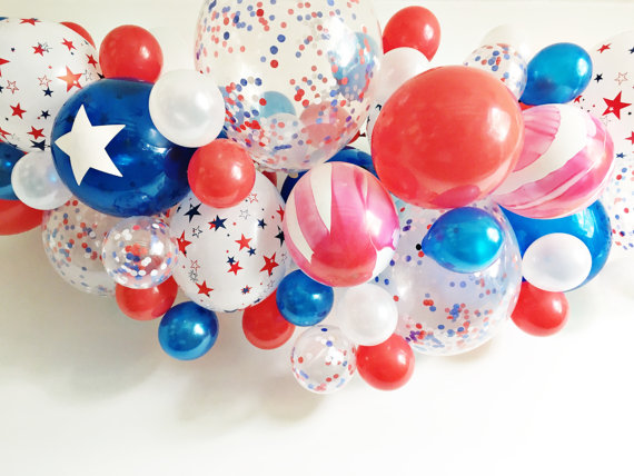 Wonder Woman Balloon Swag | CatchMyParty.com
