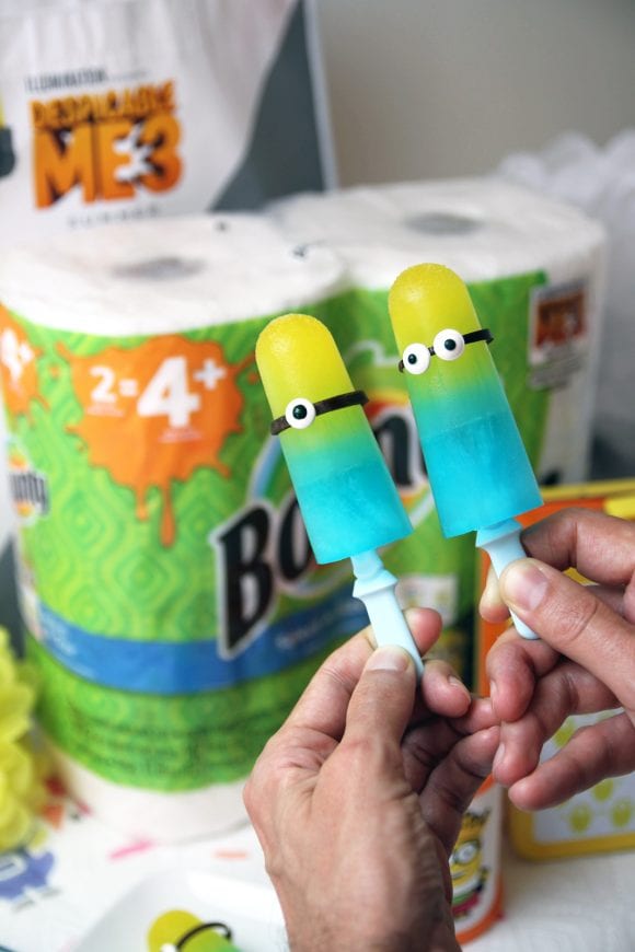 Despicable Me Minion Popsicles | CatchMyParty.com