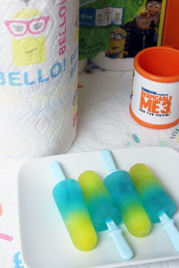 Making Minion Popsicles | CatchMyParty.com
