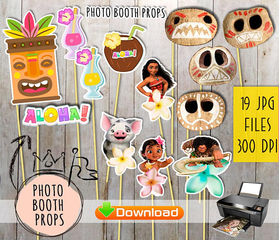 Moana photo booth props | CatchMyParty.com