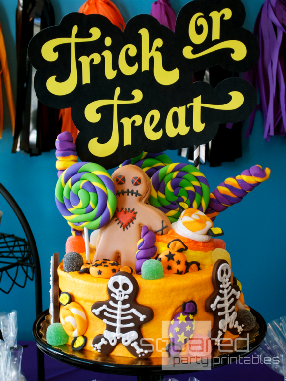 Halloween Cake | CatchMyParty.com