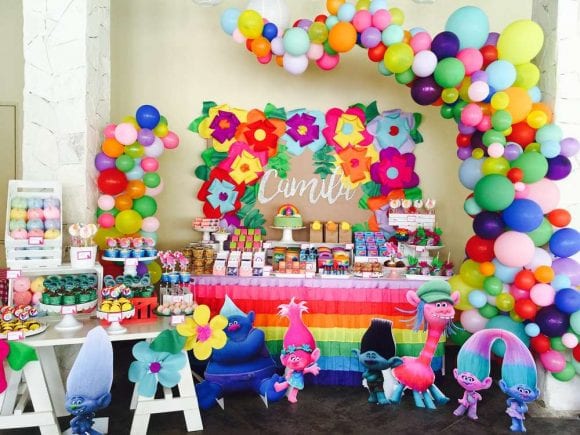 Trolls Birthday Party | CatchMyParty.com