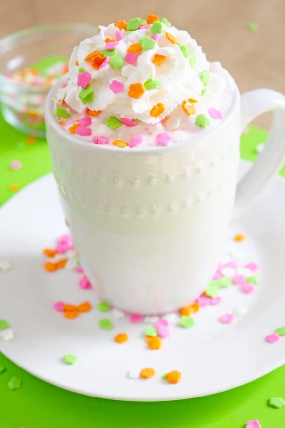 Delicious Unicorn Vanilla Hot Chocolate Recipe