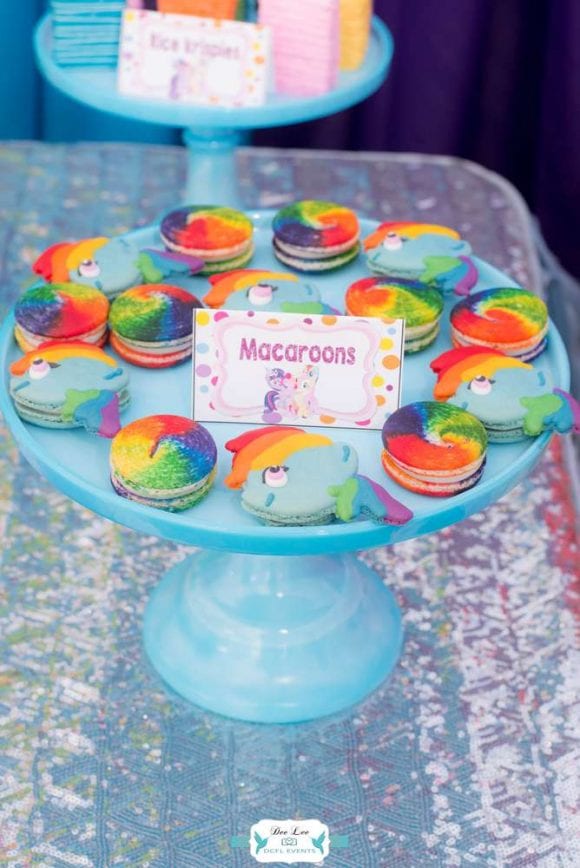 My Little Pony Macarons | CatchMyParty.com