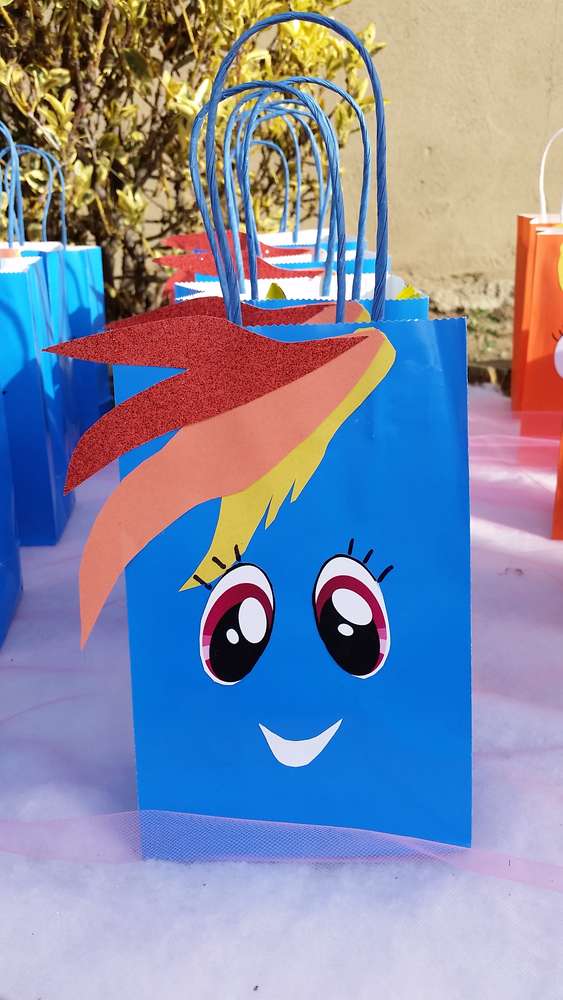 My Little Pony Party Favors | CatchMyParty.com