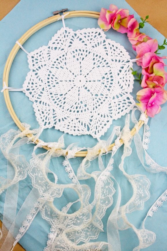 gorgeous boho chic wreath | CatchMyParty.com