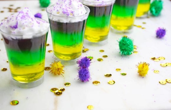 Flavorful Jello Shots | CatchMyParty.com
