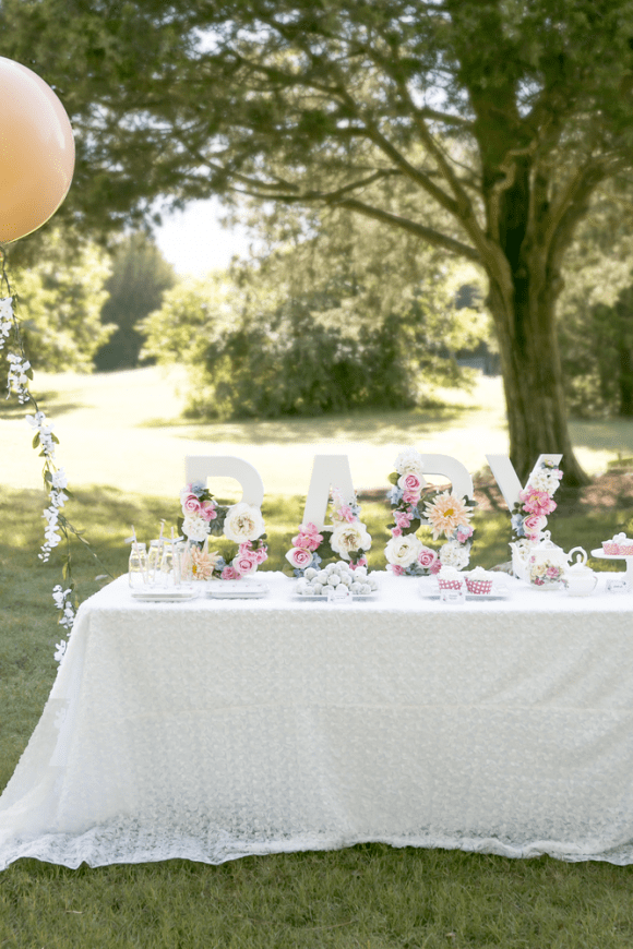 Flower themed Baby Shower | CatchMyParty.com Flower themed Baby Shower