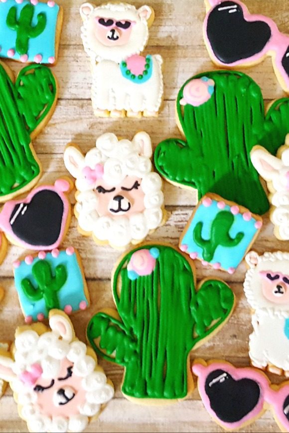 Lllama party supplies - Cookies | CatchMyParty.com