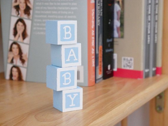 Boy baby shower party supplies - Block decor | CatchMyParty.com