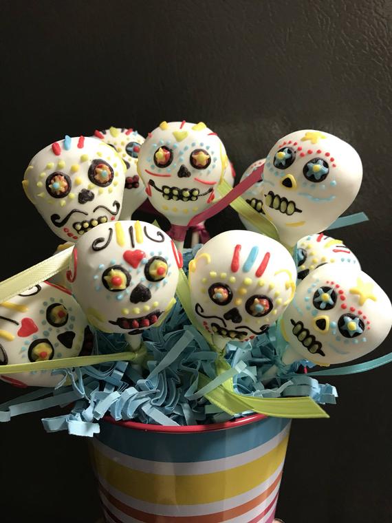 Disney Coco party supplies - Cake Pops | CatchMyParty.com
