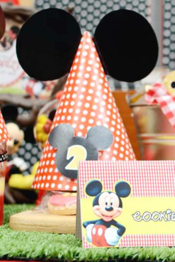 Mickey Mouse Party Hat | CatchMyParty.com