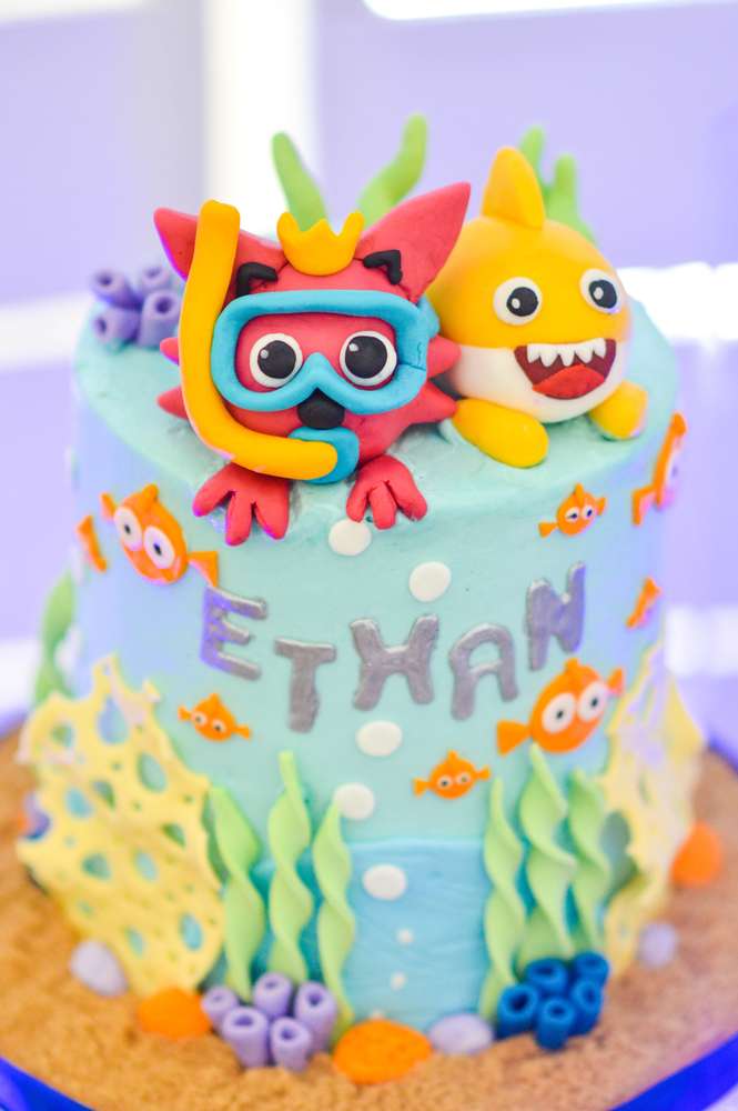 Baby Shark Birthday Cake