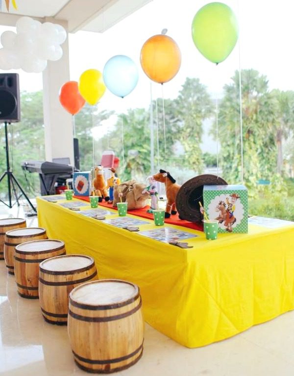 Toy Story Table Settings