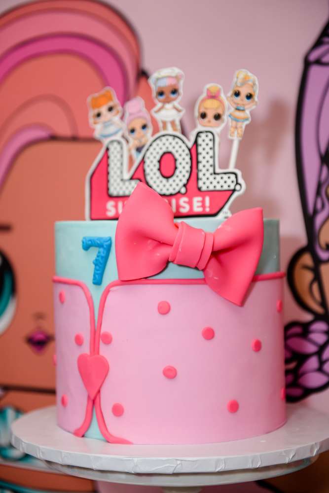 Simple LOL Surprise Dolls Zipper Cake