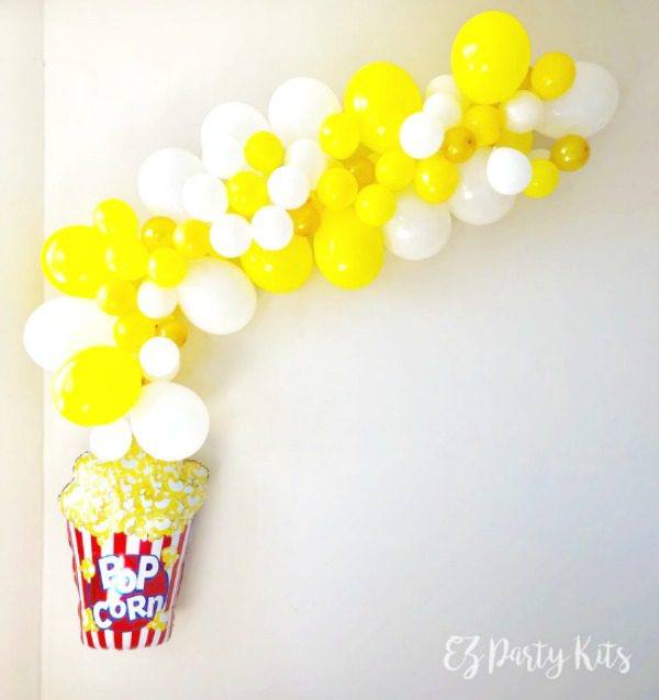 Popcorn Balloon Garland