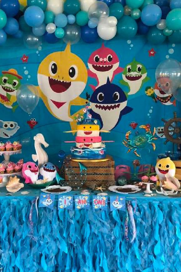Baby Shark 1st birthday party | CatchMyParty.com Baby Shark 1st birthday party