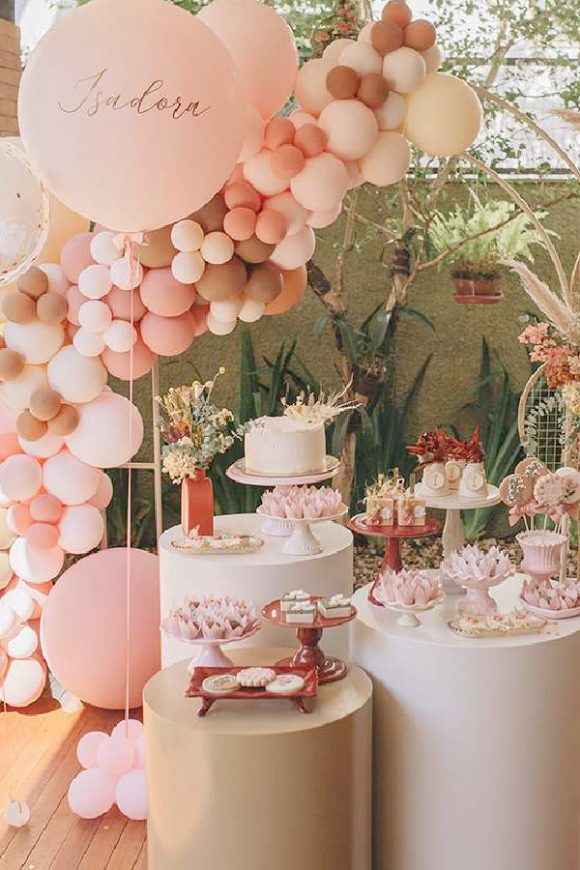 Boho 1st birthday parties | CatchMyParty.com Boho 1st birthday parties