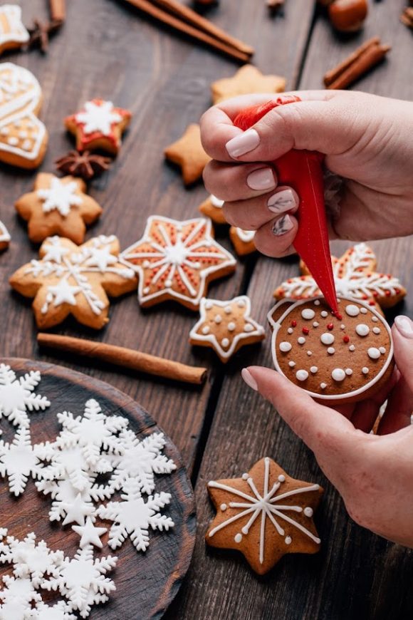 Host a Virtual Cookie Decoration Party