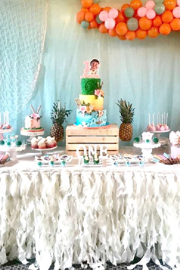 Moana 1st birthday party | CatchMyParty.com Moana 1st birthday party