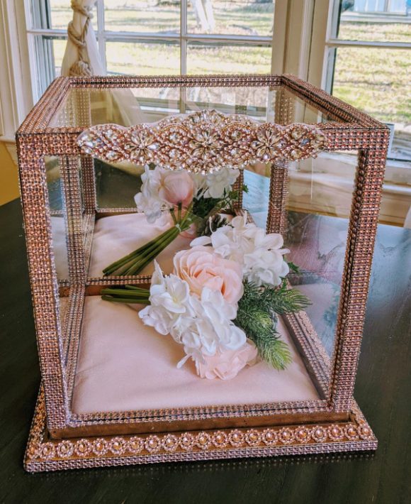 Quinceanera Gifts - Display Box