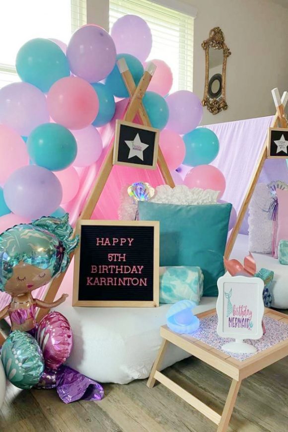 Mermaid Sleepover | CatchMyParty.com Mermaid Sleepover