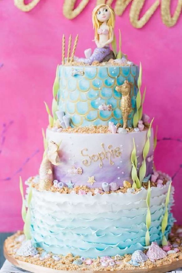Feast Your Eyes on These 20 Amazing Mermaid Cakes! 