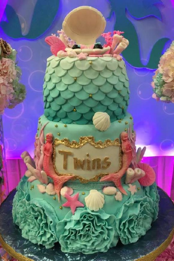Feast Your Eyes on These 20 Amazing Mermaid Cakes! 