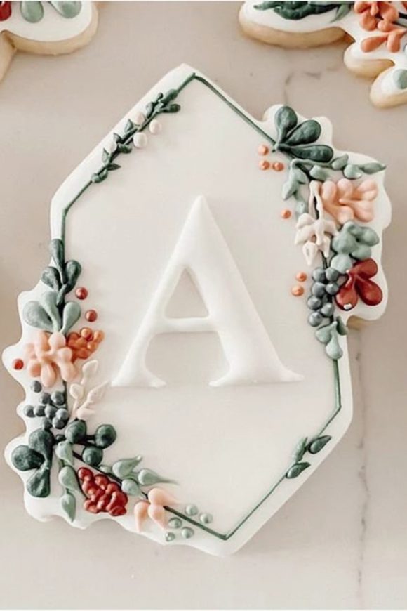 Floral Monogram Quinceanera Cookies