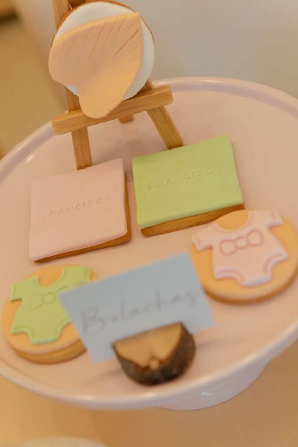 Gender Reveal Party | CatchMyParty.com Gender Reveal Cookies
