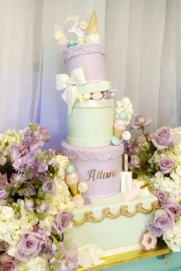 Candyland Birthday Party | CatchMyParty.com Vintage Candyland Birthday Cake