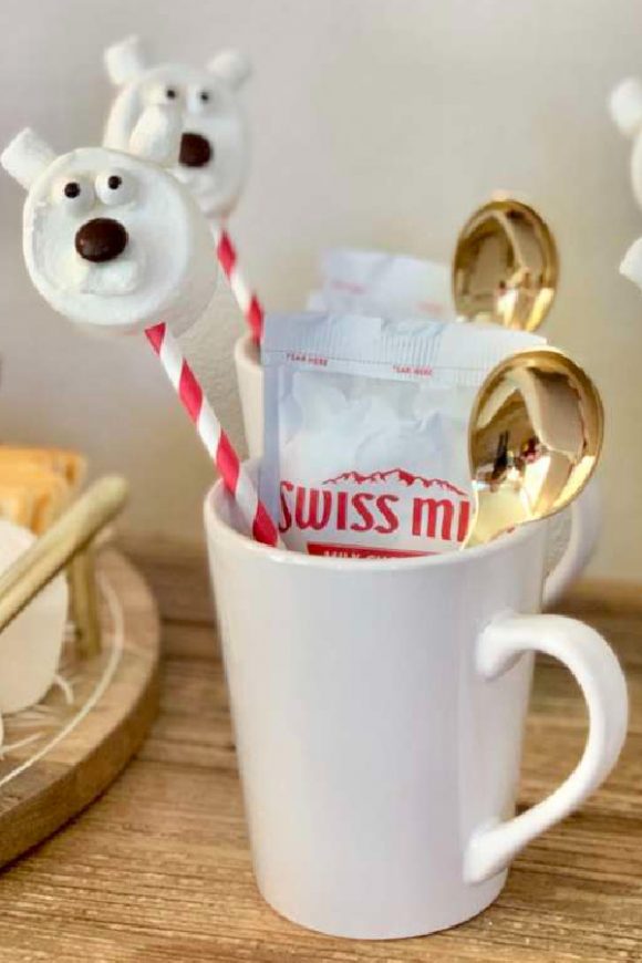 Marshmallow Polar Bear Hot Cocoa Pops