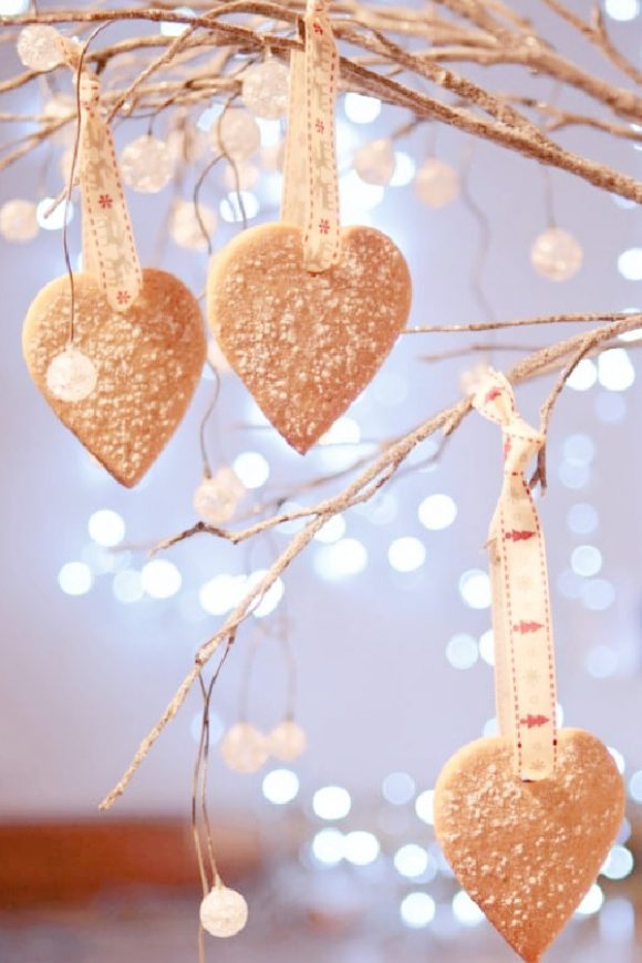 Fantastic Christmas Food and Drink Ideas - Christmas Tree Heart Cookie Ornament | CatchMyParty.com Christmas Tree Heart Cookie Ornament