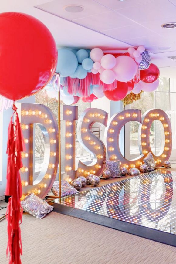 Top 49 Best Party Themes for Adults - Disco Parties | CatchMyParty.com Disco Parties