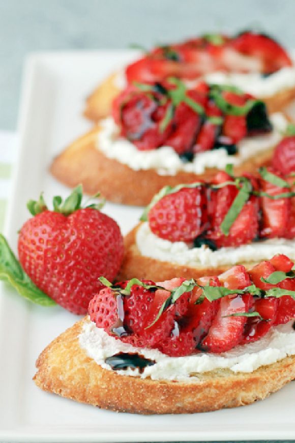 Strawberry Balsamic Bruschetta | CatchMyParty.com Strawberry Balsamic Bruschetta