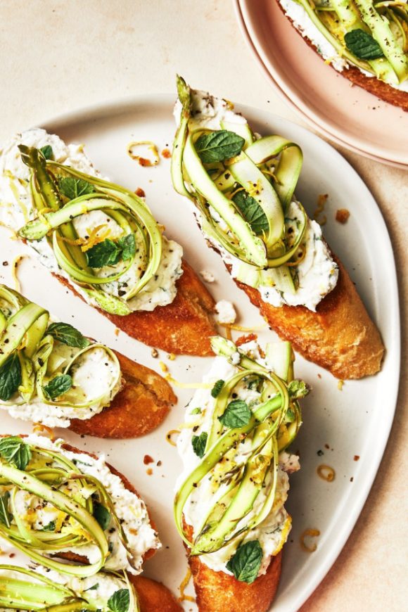 Asparagus Ribbon Crostini | CatchMyParty.com Asparagus Ribbon Crostini