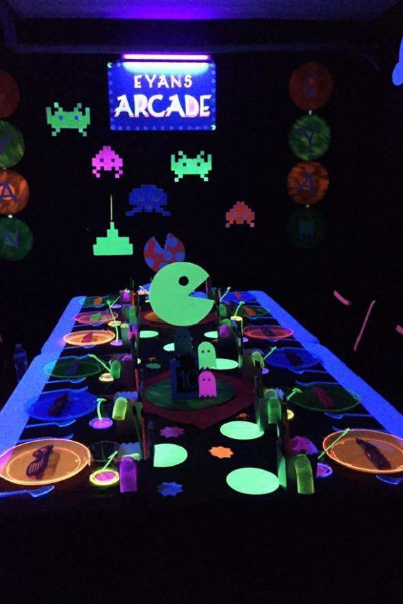 Neon Arcade Table Settings | CatchMyParty.com Neon Arcade Table Settings