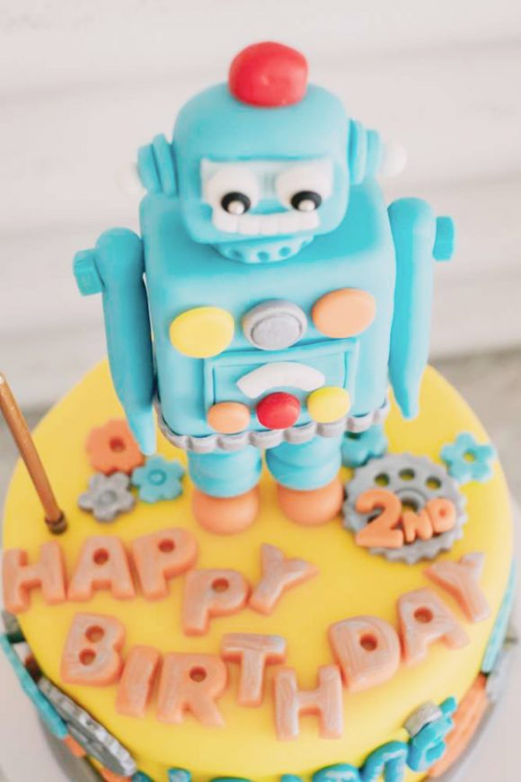 Robot 2nd Birthday Parties | CatchMyParty.com Robot 2nd Birthday Parties