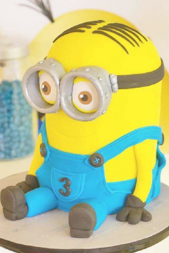 Minion Birthday Cake