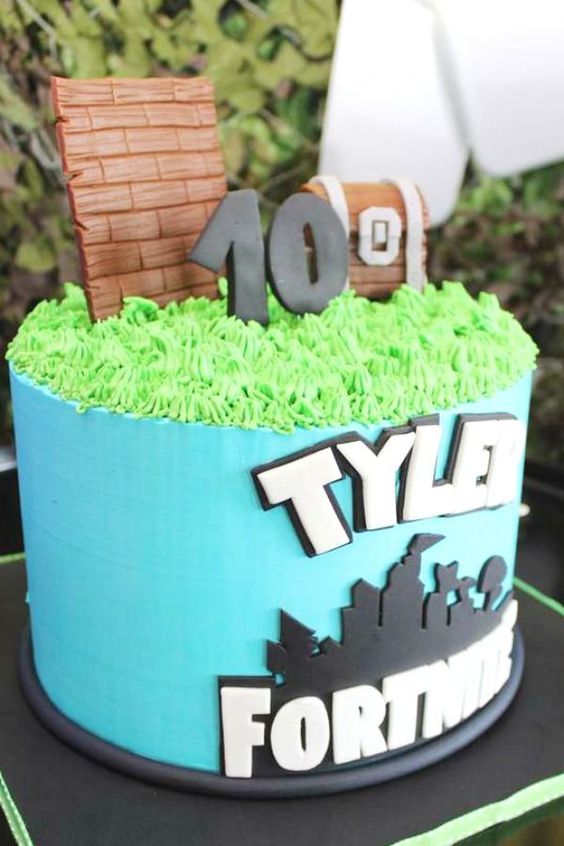 Fortnite Building Cake