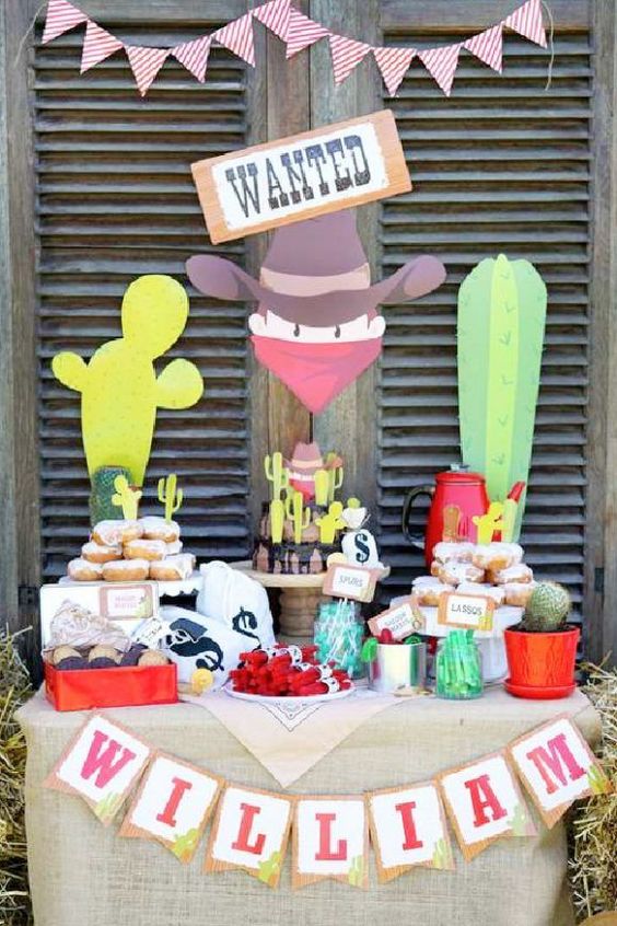 Cowboy birthday party | CatchMyParty.com Cowboy birthday party