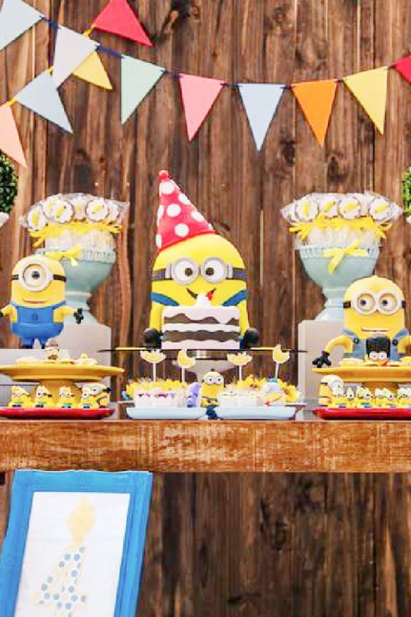 Minion birthday party | CatchMyParty.com Minion birthday party